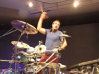 Oded Kafri Solodrumming im Januar 2015